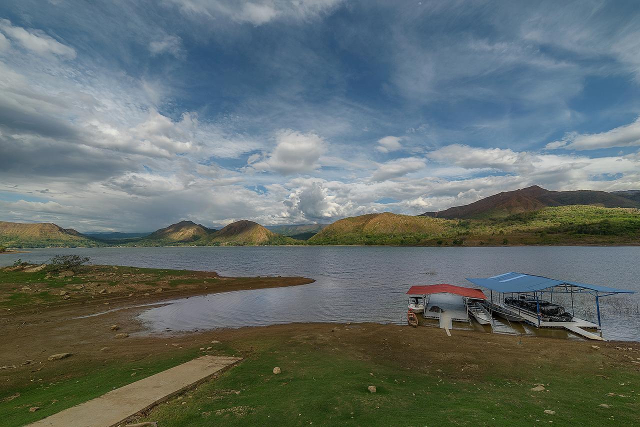 San Marcelino De Las Rosas Boqueron de Tena Bagian luar foto